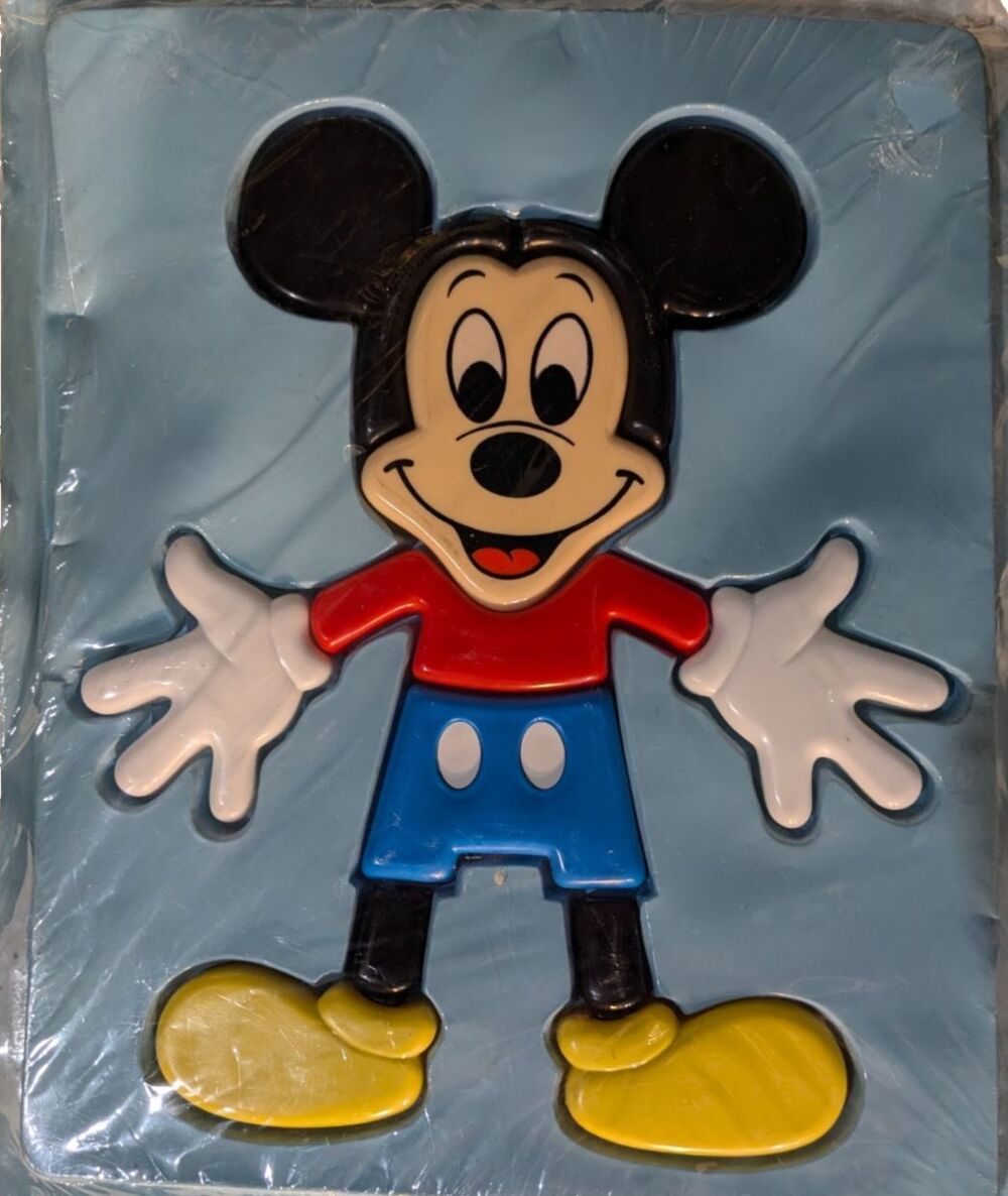 Vintage Disney Mickey Mouse 3D Puzzle Plastic Tray